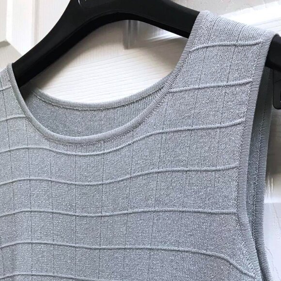 Cute Sleeveless Knit Top in Gray - Picture 2 of 10